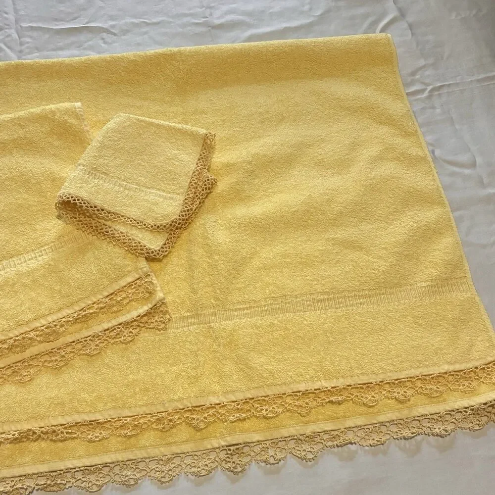 Mid Century Cannon Yellow Sunshine Set of Hand Towels 100% Cotton Trade Made USA